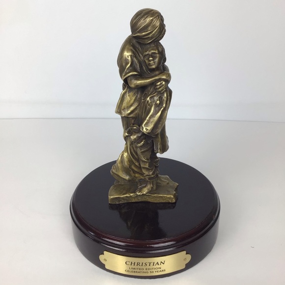 Brass Christian statue of Mother & Child on base - Picture 2 of 13